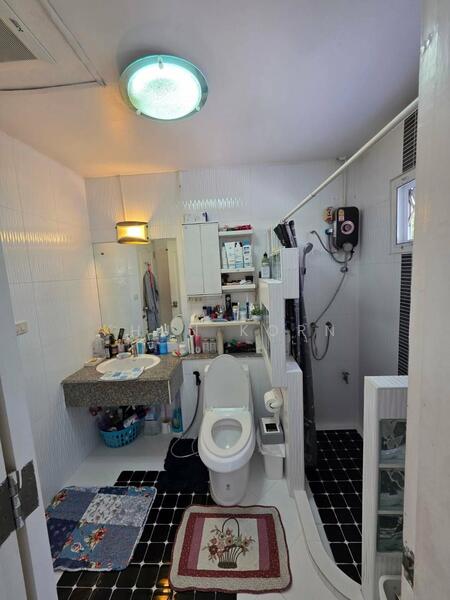 ขาย บ้านเดี่ยว ม.เนเบอร์โฮม วัชรพล สุขาภิบาล5 วิวสวน สภาพบ้าน สวยพร้อมอยู่, Bangkok, Sam Wa Tawan Tok, Khlong Sam Wa, Bangkok, 3 Bedrooms, 150 sqm, Single Detached House For Sale, by Khun Korn, 500146505 - DDproperty.com