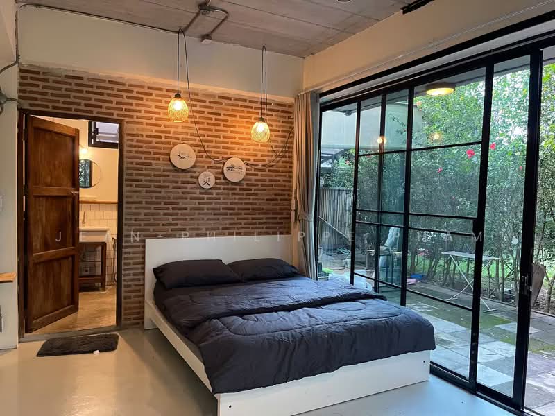 Prime retail location in the sought-after Wednesday market area, Mae Hong Son, 661 Wiang Tai, Wiang Tai, Pai, Mae Hong Son, , 167 sqm, Shophouse For Sale, by Jean-Philippe Pham, 500146520 - DDproperty.com