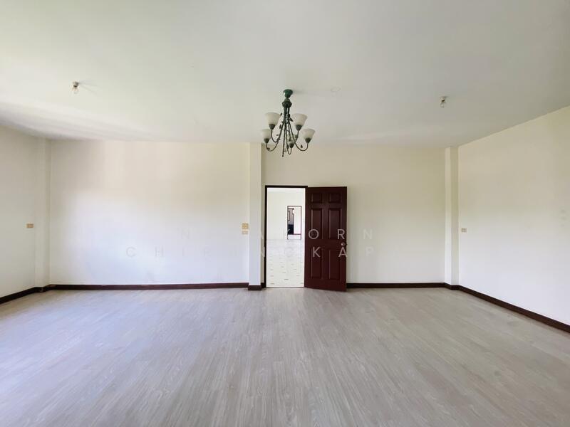 Lakewood Village : หมู่บ้าน เลควูด, สมุทรปราการ, ถนนบางนา-ตราด, บางโฉลง, บางพลี, สมุทรปราการ, 550 ตร.ม., บ้านเดี่ยว ขาย, โดย Nisakorn Chirangkapat, 500146569 - DDproperty.com