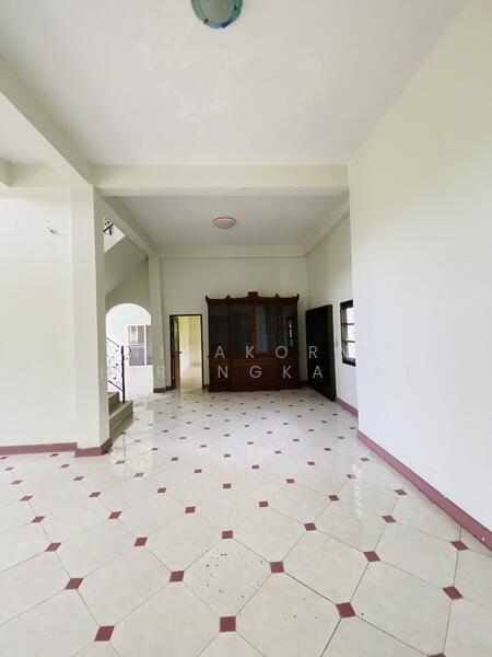 Lakewood Village, Samut Prakan, Bangna-Trad Road, Bang Chalong, Bang Plee, Samut Prakan, 4 Bedrooms, 550 sqm, Single Detached House For Sale, by Nisakorn Chirangkapat, 500146569 - DDproperty.com