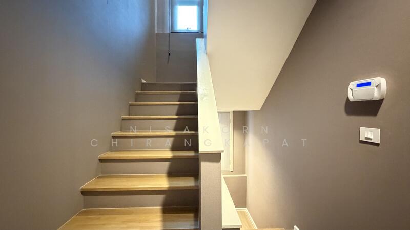 Nirvana Define Srinakarin-Rama 9 : เนอวานา ดีฟายน์ ศรีนครินทร์-พระราม 9, กรุงเทพ, ถนน ศรีนครินทร์ - ร่มเกล้า, สะพานสูง, สะพานสูง, กรุงเทพ, 156 ตร.ม., ทาวน์เฮ้าส์ ขาย, โดย Nisakorn Chirangkapat, 500146576 - DDproperty.com