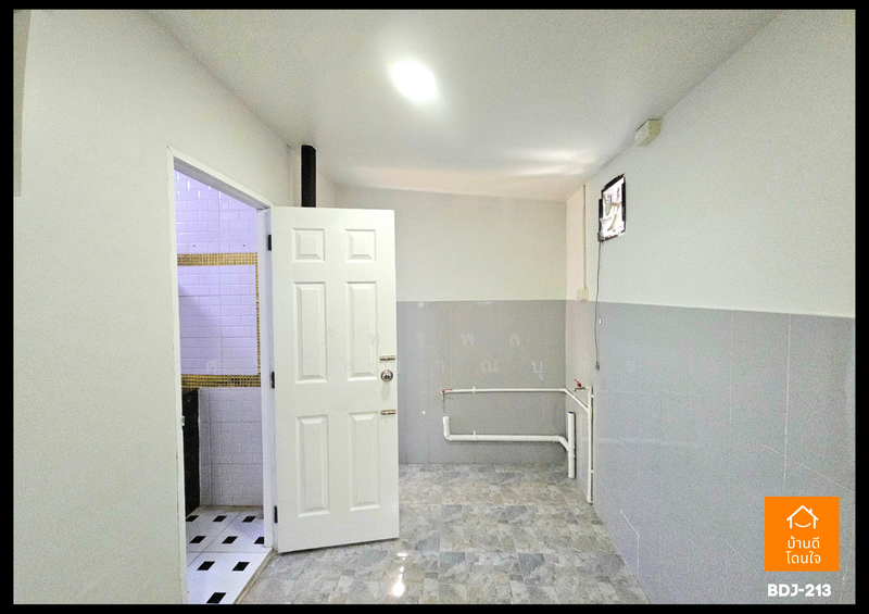 Setthasiri Chaengwattana-Prachachuen, Nonthaburi, Liap Khlong Prapa Road, Ban Mai, Pak Kret, Nonthaburi, 5 Bedrooms, 260 sqm, Single Detached House For Sale, by ภัทรพล ศรีกัลยาณบุตร, 500146578 - DDproperty.com