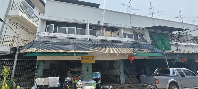 ขายตึก 2 ชั้น ทำเลทอง ถนนช้างม่อย ที่ตั้งเยี่ยม ใจกลางเมืองเชียงใหม่, Chiang Mai, ช้างม่อย, Chang Moi, Muang Chiang Mai, Chiang Mai, , 21 sqm, Shophouse For Sale, by Mr. Chen, 500146617 - DDproperty.com