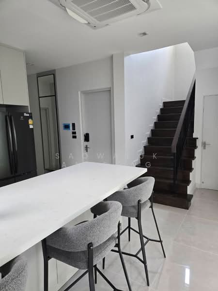 Bangkok Boulevard Bangna KM.5, Samut Prakan, Bang Na-Trat 37 Alley, Bang Kaeo, Bang Plee, Samut Prakan, 4 Bedrooms, 370 sqm, Single Detached House For Rent, by Saowaluk Anupong, 500146643 - DDproperty.com