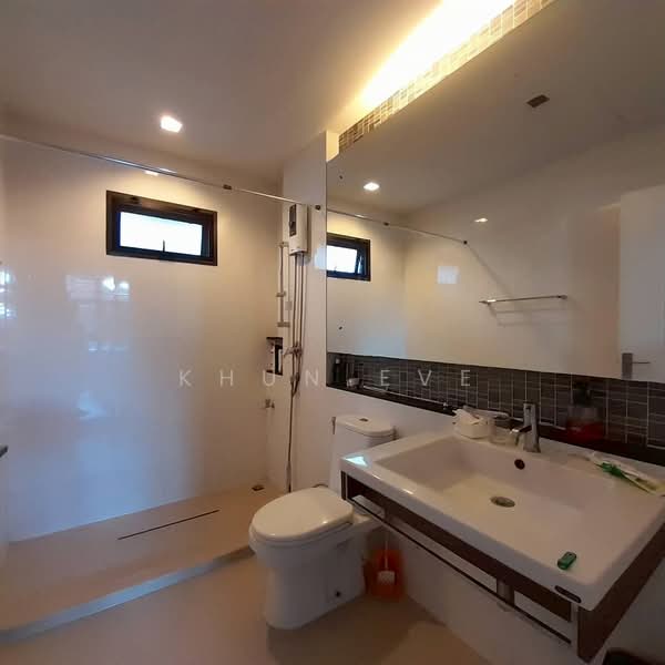 Setthasiri Onnut-Srinakarin, Bangkok, Chaloem Phrakiat Ratchakan Thi 9 Road, Prawet, Prawet, Bangkok, 4 Bedrooms, 250 sqm, Single Detached House For Rent, by Khun Eve, 500146651 - DDproperty.com