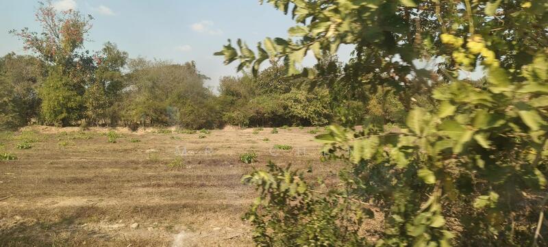 ที่ดินผืนใหญ่ ทำเลยุทธศาสตร์ เชียงใหม่ลำพูน, Chiang Mai, -, Saraphi, Saraphi, Chiang Mai, , 9,600 sqm, Land For Sale, by Mr. Chen, 500146661 - DDproperty.com