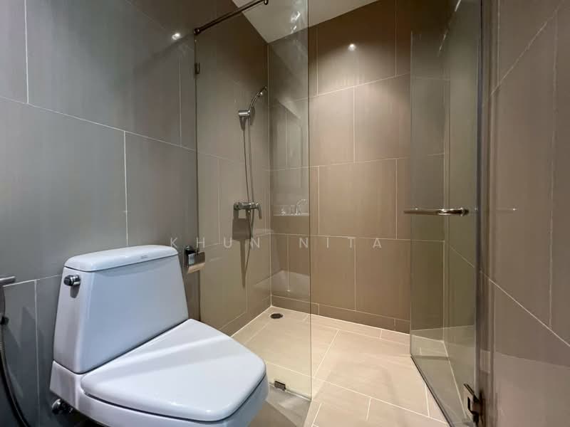 The Empire Place, Bangkok, 88 Narathiwatratchanakharin Road, Thung Maha Mek, Sathon, Bangkok, 3 Bedrooms, 371 sqm, Condo For Rent, by Khun Nita, 500146664 - DDproperty.com