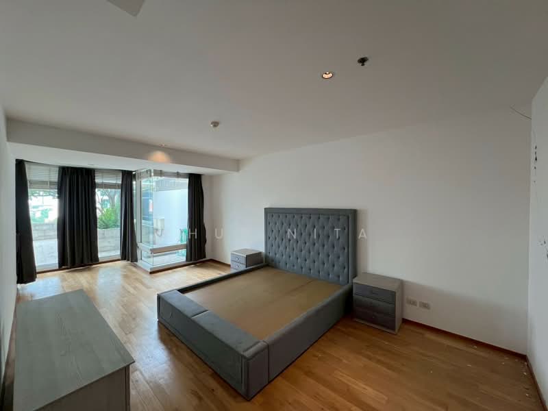 The Empire Place, Bangkok, 88 Narathiwatratchanakharin Road, Thung Maha Mek, Sathon, Bangkok, 3 Bedrooms, 371 sqm, Condo For Rent, by Khun Nita, 500146664 - DDproperty.com