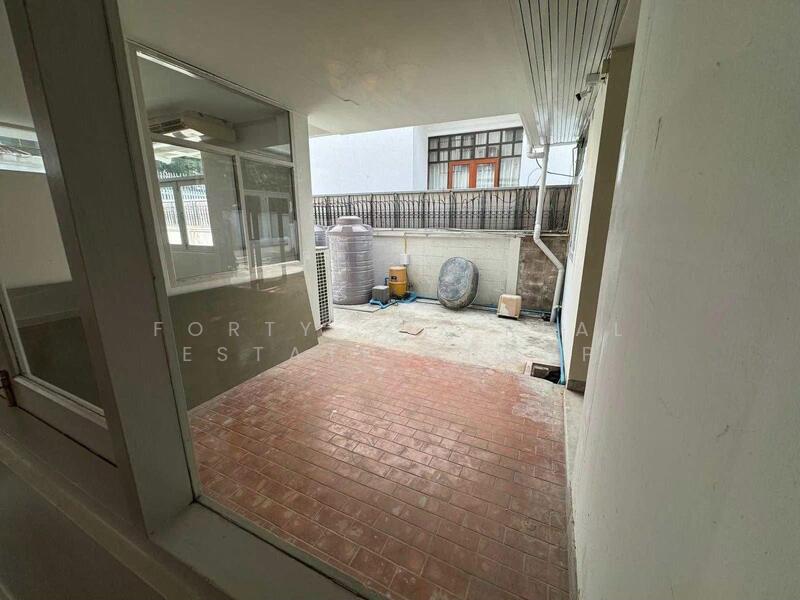 EM HOME Sukhumvit Bangkok 27, Bangkok, Khlongtoei Nua, Watthana, Bangkok, 2 Bedrooms, 100 sqm, Single Detached House For Rent, by Forty-Six Real Estate Group, 500146667 - DDproperty.com