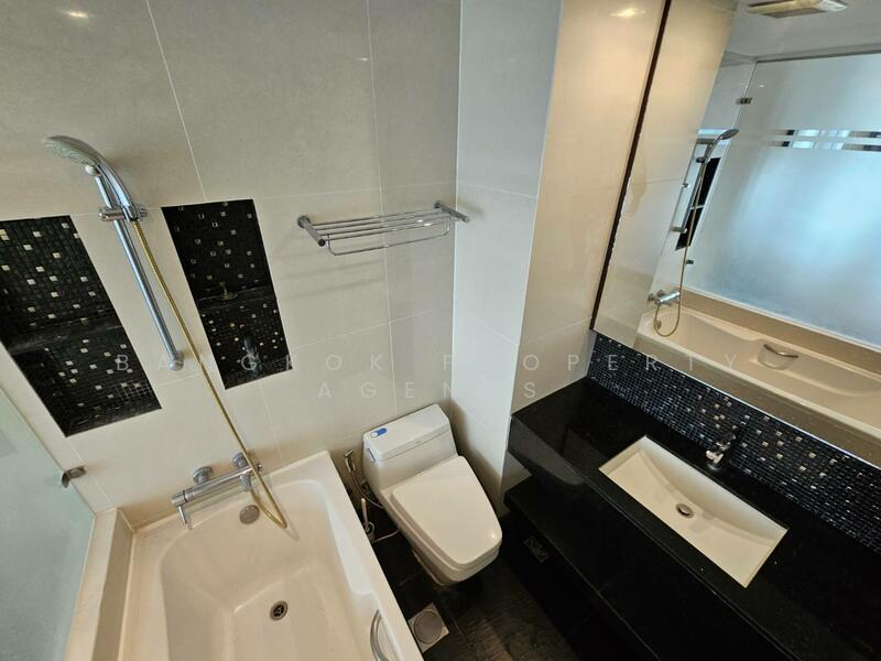 Sathorn Gardens, Bangkok, 39 South Sathorn Road, Thung Maha Mek, Sathon, Bangkok, 3 Bedrooms, 200 sqm, Condo For Rent, by BANGKOK PROPERTY AGENTS, 500146670 - DDproperty.com