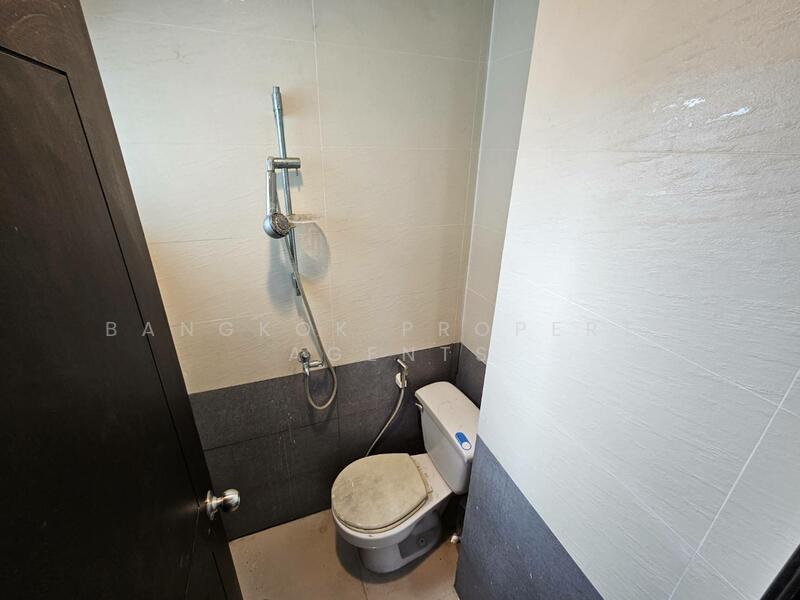 Sathorn Gardens, Bangkok, 39 South Sathorn Road, Thung Maha Mek, Sathon, Bangkok, 3 Bedrooms, 200 sqm, Condo For Rent, by BANGKOK PROPERTY AGENTS, 500146670 - DDproperty.com