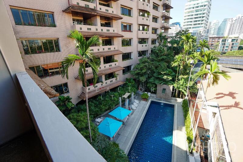 For Rent 3 Bedroom Condo in Khlong Tan Nuea, Watthana, Bangkok BTS Phrom Phong bre0792, Bangkok, Khlong Tan Nua, Watthana, Bangkok, 3 Bedrooms, 320 sqm, Single Detached House For Rent, by Hero Realtor Co., Ltd., 500146677 - DDproperty.com
