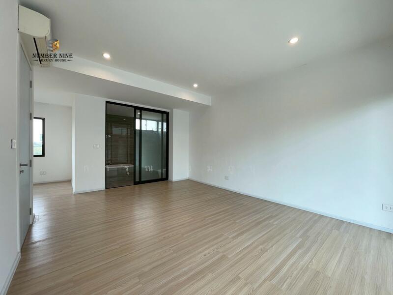Nirvana Define Srinakarin-Rama 9, Bangkok, Srinakarin - Rom Klao Road, Saphan Sung, Saphan Sung, Bangkok, 3 Bedrooms, 190 sqm, Townhouse For Sale, by การุณ ชมภูบุตร, 500146699 - DDproperty.com