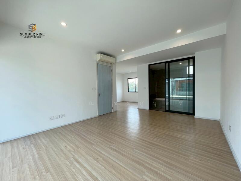 Nirvana Define Srinakarin-Rama 9, Bangkok, Srinakarin - Rom Klao Road, Saphan Sung, Saphan Sung, Bangkok, 3 Bedrooms, 190 sqm, Townhouse For Sale, by การุณ ชมภูบุตร, 500146699 - DDproperty.com