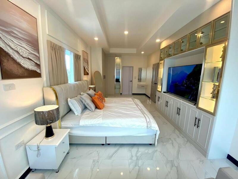 For Sale - Chaiyapruek 2 Suwinthawong Khumklao, Bangkok