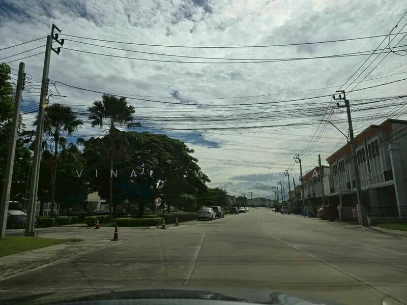 4-BR Townhouse, Bangkok, Dok Mai, Prawet, Bangkok, 4 Bedrooms, 135 sqm, Townhouse For Sale, by Vinai  Wattana, 500146789 - DDproperty.com