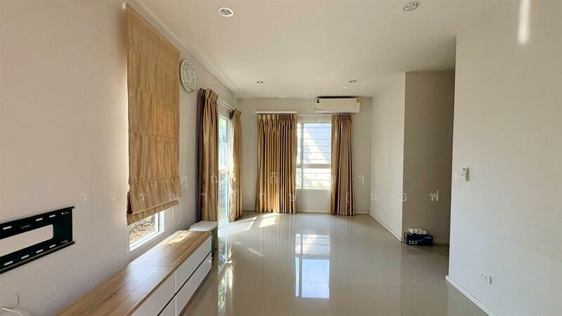 Foret Lumlukka-Klong 5, Pathum Thani, Leab Klong 5 Road, East side, Bung Kham Proi, Lam Luk Ka, Pathum Thani, 4 Bedrooms, 126 sqm, Semi-Detached House (Twin House) For Sale, by คุณ กิริยา วรรณารักษ์ (แอฟ), 500146819 - DDproperty.com