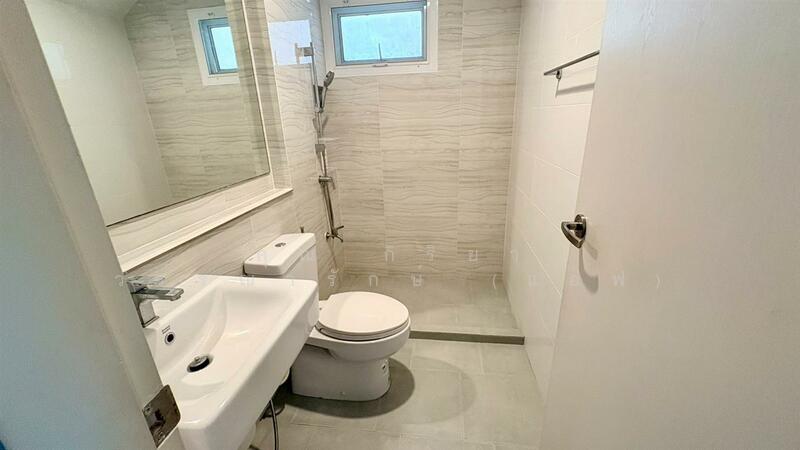 Foret Lumlukka-Klong 5 : ฟอร์เร่ ลำลูกกา-คลอง 5, ปทุมธานี, ถนนเลียบคลอง 5 ฝั่งตะวันออก, บึงคำพร้อย, ลำลูกกา, ปทุมธานี, 126 ตร.ม., บ้านแฝด ขาย, โดย คุณ กิริยา วรรณารักษ์ (แอฟ), 500146819 - DDproperty.com