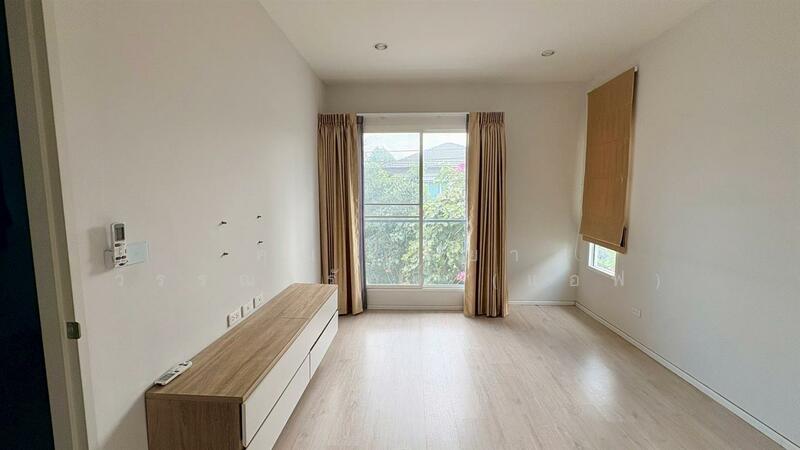 Foret Lumlukka-Klong 5, Pathum Thani, Leab Klong 5 Road, East side, Bung Kham Proi, Lam Luk Ka, Pathum Thani, 4 Bedrooms, 126 sqm, Semi-Detached House (Twin House) For Sale, by คุณ กิริยา วรรณารักษ์ (แอฟ), 500146819 - DDproperty.com