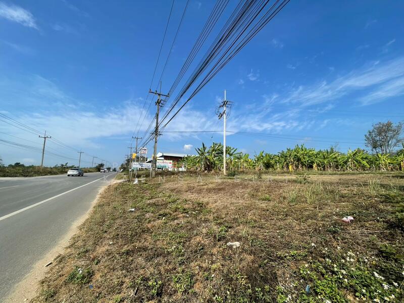 ที่ดินแบ่งขายแม่อาย เชียงใหม่, Chiang Mai, Mae Ai, Mae Ai, Chiang Mai, , 400 sqm, Land For Sale, by Pichitchai Kaensaksiri, 500146845 - DDproperty.com