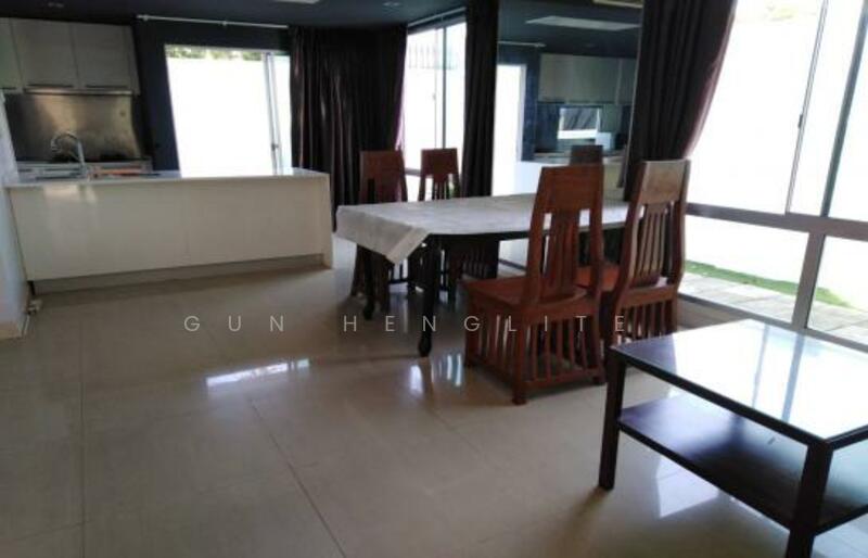 3-BR Townhouse, Bangkok, Hua Mak, Bang Kapi, Bangkok, 3 Bedrooms, 157 sqm, Townhouse For Sale, by Gun Henglite , 500146850 - DDproperty.com