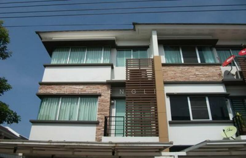 3-BR Townhouse, Bangkok, Hua Mak, Bang Kapi, Bangkok, 3 Bedrooms, 157 sqm, Townhouse For Sale, by Gun Henglite , 500146850 - DDproperty.com