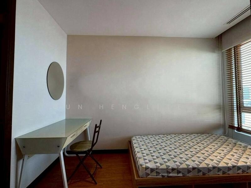 The Lofts Yennakart, Bangkok, 366 ์Soi Nang Linchi Yenakat Road, Chong Nonsi, Yan Nawa, Bangkok, 2 Bedrooms, 68 sqm, Condo For Sale, by Gun Henglite , 500146863 - DDproperty.com