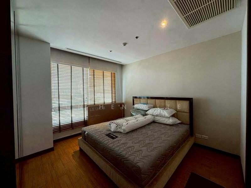 The Lofts Yennakart, Bangkok, 366 ์Soi Nang Linchi Yenakat Road, Chong Nonsi, Yan Nawa, Bangkok, 2 Bedrooms, 68 sqm, Condo For Sale, by Gun Henglite , 500146863 - DDproperty.com
