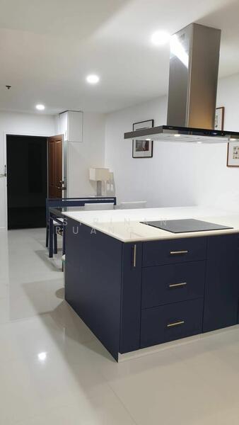 Baan Ploenchit, Bangkok, Soi Ruamrudee 2 Ploenchit Road, Lumphini, Pathum Wan, Bangkok, 2 Bedrooms, 100 sqm, Condo For Sale, by Sirinan Ruangchoti, 500146866 - DDproperty.com