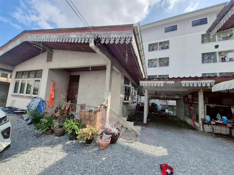 บ้านเดี่ยว 2 ชั้น 151 ตร.ว. บ้านเดี่ยว ซอยจรัญสนิทวงศ์31 แยก2 ใกล้รถไฟฟ้า MRTสถานีไฟฉาย, Bangkok, Bang Khun Sri, Bangkok Noi, Bangkok, 3 Bedrooms, 600 sqm, Single Detached House For Sale, by คุณ ณัฐพล ร้อยอำแพง (มาร์ค), 500146910 - DDproperty.com