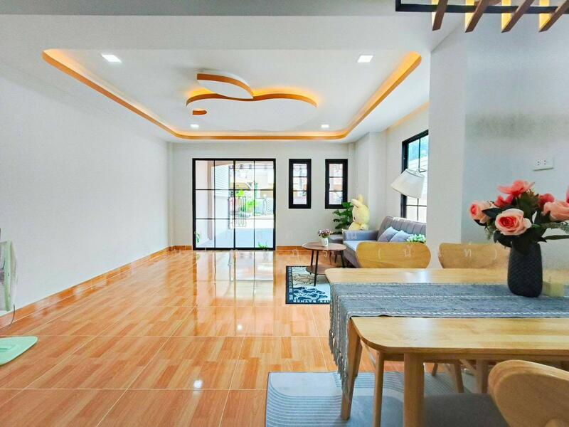 K.C. Ramintra 8, Bangkok, Hathairat Road, Sam Wa Tawan Tok, Khlong Sam Wa, Bangkok, 3 Bedrooms, 104 sqm, Townhouse For Sale, by นภัสศรณ์ วงศ์สินไทยกร (นันท์), 500146930 - DDproperty.com