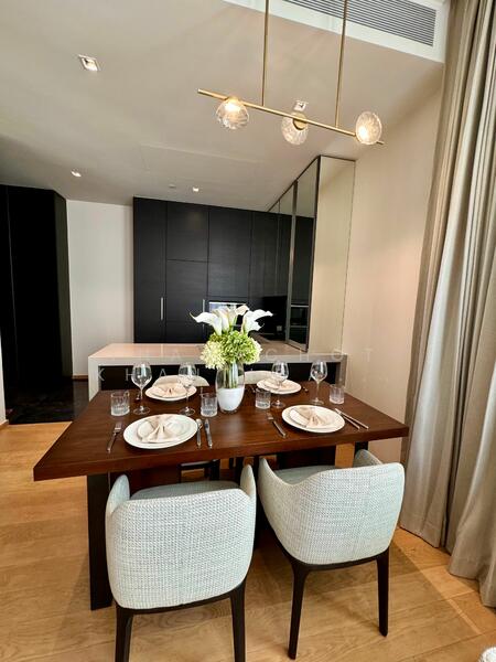 28 Chidlom, Bangkok, 28 Chit Lom Alley, Lumphini, Pathum Wan, Bangkok, 2 Bedrooms, 74 sqm, Condo For Sale, by Thanachot Khantigamongun, 500146964 - DDproperty.com