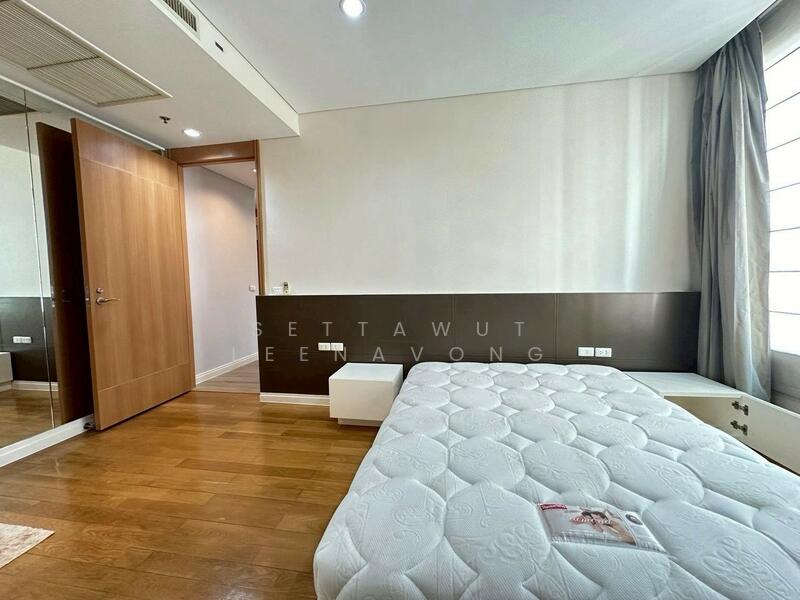The Royal Saladaeng, Bangkok, 79 Saladaeng Road, Silom, Bang Rak, Bangkok, 3 Bedrooms, 145 sqm, Condo For Rent, by Settawut Leenavong, 500146986 - DDproperty.com