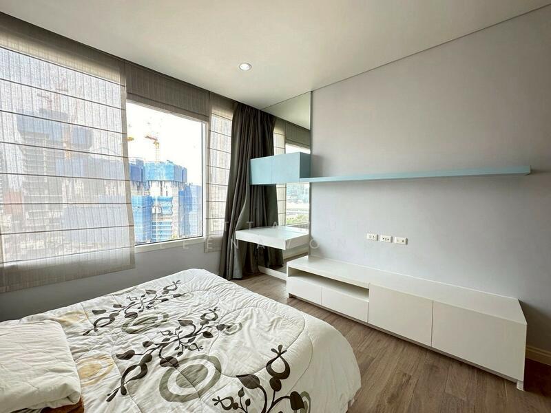 The Royal Saladaeng, Bangkok, 79 Saladaeng Road, Silom, Bang Rak, Bangkok, 3 Bedrooms, 145 sqm, Condo For Rent, by Settawut Leenavong, 500146986 - DDproperty.com