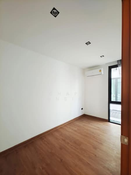 ให้เช่า - ทาวน์เฮ้าส์ในโครงการ ให้เช่า – ใกล้เซ็นทรัลเฟสติวัล เพียง 10 นาที ค่าเช่า 35,000 บาท / เดือน รหัสทรั, เชียงใหม่