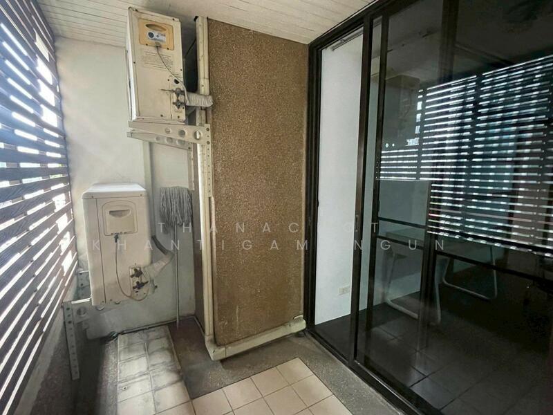 Asoke Towers, Bangkok, Sukhumvit 21 Road, Khlongtoei Nua, Watthana, Bangkok, 1 Bedroom, 78 sqm, Condo For Rent, by Thanachot Khantigamongun, 500147053 - DDproperty.com