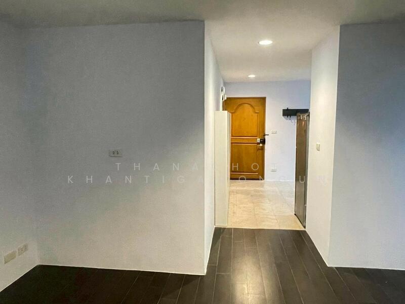 Asoke Towers, Bangkok, Sukhumvit 21 Road, Khlongtoei Nua, Watthana, Bangkok, 1 Bedroom, 78 sqm, Condo For Rent, by Thanachot Khantigamongun, 500147053 - DDproperty.com