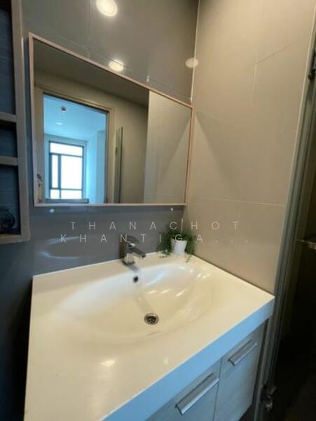 The Capital Ekamai-Thonglor, Bangkok, 2898 New Petchaburi Rd, Bang Kapi, Huai Khwang, Bangkok, 2 Bedrooms, 54 sqm, Condo For Sale, by Thanachot Khantigamongun, 500147063 - DDproperty.com