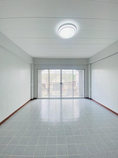 ตึกแถว ซอยบางกร่าง50 นนทบุรี, นนทบุรี, ซอยบางกร่าง50, บางกร่าง, เมืองนนทบุรี, นนทบุรี, 144 ตร.ม., ทาวน์เฮ้าส์ ขาย, โดย Nisakorn Chirangkapat, 500147068 - DDproperty.com