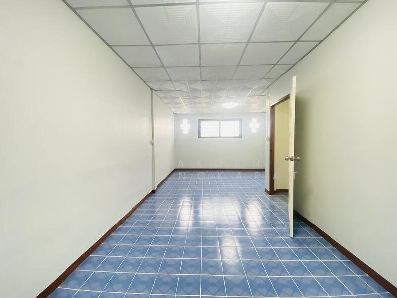 ตึกแถว ซอยบางกร่าง50 นนทบุรี, นนทบุรี, ซอยบางกร่าง50, บางกร่าง, เมืองนนทบุรี, นนทบุรี, 144 ตร.ม., ทาวน์เฮ้าส์ ขาย, โดย Nisakorn Chirangkapat, 500147068 - DDproperty.com