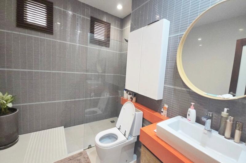 Areeya Sawana 3 Kaset-Nawamintr, Bangkok, Soi Areeya Sawana 3, Lat Phrao, Lat Phrao, Bangkok, 4 Bedrooms, 720 sqm, Single Detached House For Sale, by คุณไอซ์, 500147080 - DDproperty.com