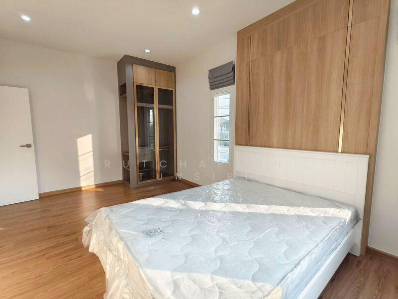 บ้านในโครงการ ให้เช่า – ใกล้ตลาดเจริญเจริญ เพียง 10 นาที ค่าเช่า 35,000 บาท / เดือน รหัสทรัพย์ : No., เชียงใหม่, ต้นเปา, สันกำแพง, เชียงใหม่, 200 ตร.ม., บ้านเดี่ยว ให้เช่า, โดย Rutchaporn Tunsiri, 500147081 - DDproperty.com