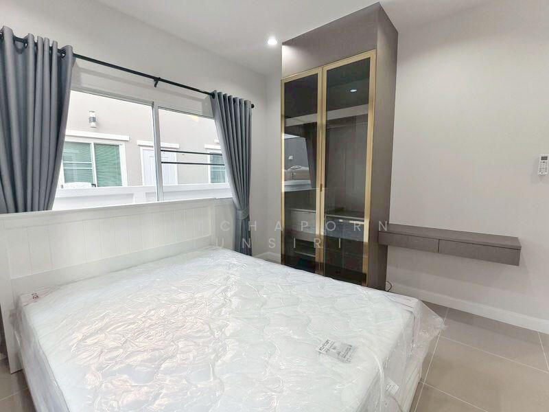 บ้านในโครงการ ให้เช่า – ใกล้ตลาดเจริญเจริญ เพียง 10 นาที ค่าเช่า 35,000 บาท / เดือน รหัสทรัพย์ : No., Chiang Mai, San Ton Pao, San Kamphaeng, Chiang Mai, 4 Bedrooms, 200 sqm, Single Detached House For Rent, by Rutchaporn Tunsiri, 500147081 - DDproperty.com