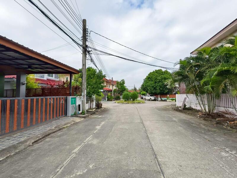 Nanthavee 4 Resort, Bangkok, Mit Maitri Road, Khu Fang Nua, Nong Chok, Bangkok, 4 Bedrooms, 250 sqm, Single Detached House For Sale, by natt property, 500147091 - DDproperty.com