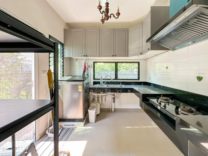 ขาย - Mantana Srinakarin - Bangna : มัณฑนา ศรีนครินทร์ - บางนา, สมุทรปราการ