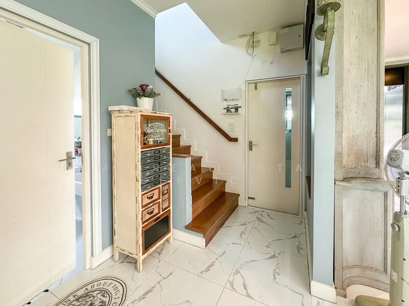 ขาย - Mantana Srinakarin - Bangna : มัณฑนา ศรีนครินทร์ - บางนา, สมุทรปราการ