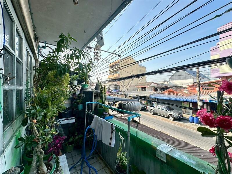 ทาวน์เฮ้าส์ 2 ชั้น 21 ตร.ว. ทาวน์เฮ้าส์ ซอยประชานิเวศน์3 ซอย23, Nonthaburi, Tha-Sai, Muang Nonthaburi, Nonthaburi, 2 Bedrooms, 100 sqm, Townhouse For Sale, by คุณ ณิชารดา ทับทิม (เคท), 500147145 - DDproperty.com