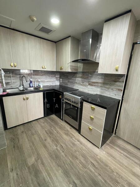 President Park Sukhumvit 24, Bangkok, 99 Sukhumvit 24 Alley, Khlongtoei Nua, Watthana, Bangkok, 3 Bedrooms, 223 sqm, Condo For Rent, by Ratchapa Bailey, 500147149 - DDproperty.com