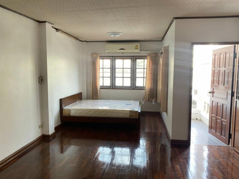 Townhouse for rent in Ladprao area (SPSAD3812), Bangkok, ลาดพร้าว, Chan Kasem, Chatuchak, Bangkok, 4 Bedrooms, 144 sqm, Townhouse For Rent, by Khun Eve, 500147153 - DDproperty.com