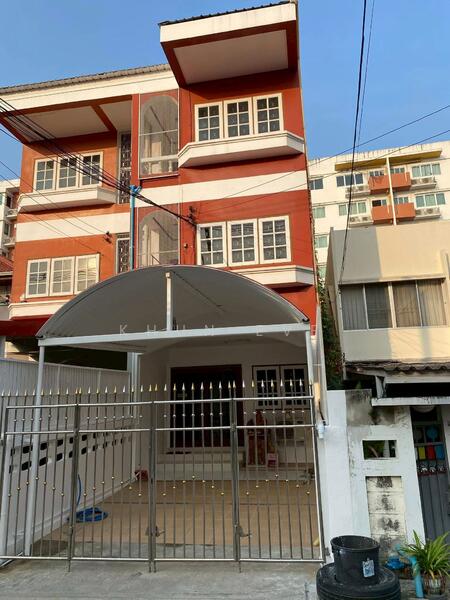 Townhouse for rent in Ladprao area (SPSAD3812), Bangkok, ลาดพร้าว, Chan Kasem, Chatuchak, Bangkok, 4 Bedrooms, 144 sqm, Townhouse For Rent, by Khun Eve, 500147153 - DDproperty.com